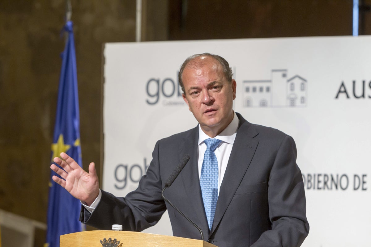 Personas físicas: Gaviota, rap y rock & roll Personas físicas: Gaviota, rap y rock & roll