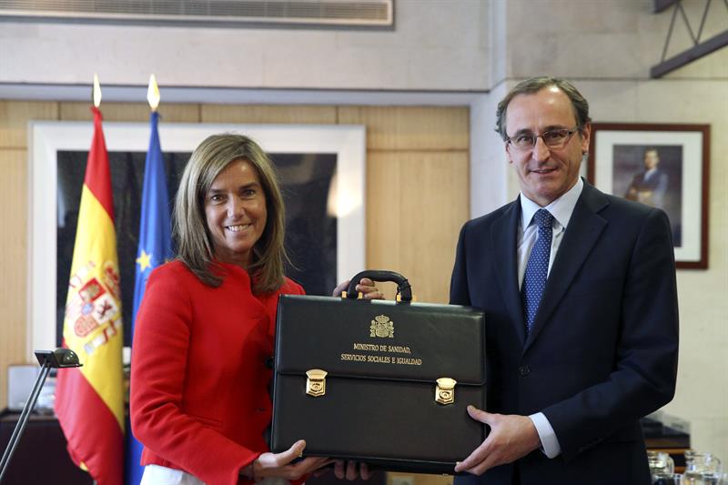 Ana Mato: "Me voy del Ministerio con la conciencia tranquila" Ana Mato: "Me voy del Ministerio con la conciencia tranquila"