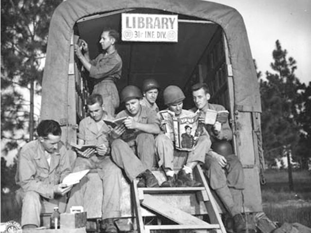 Lecturas y libros en la II Guerra Mundial Lecturas y libros en la II Guerra Mundial