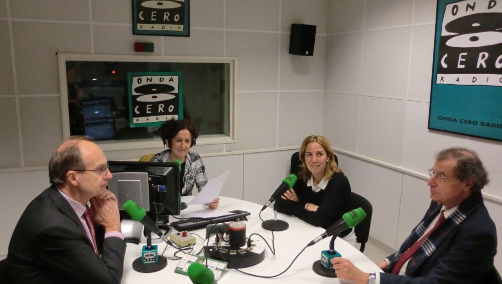 José Antonio Cagigas, Manuel Ángel Castañeda y Dolores Gallardo nos acompañan en directo