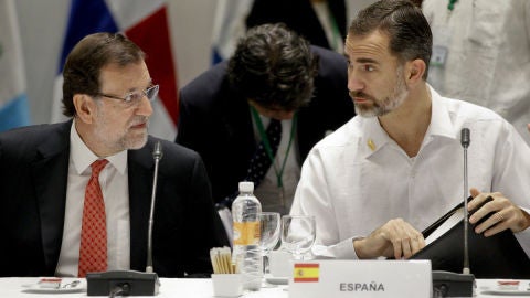 Mariano Rajoy y el Rey Felipe VI en la Cumbre Iberoamericana