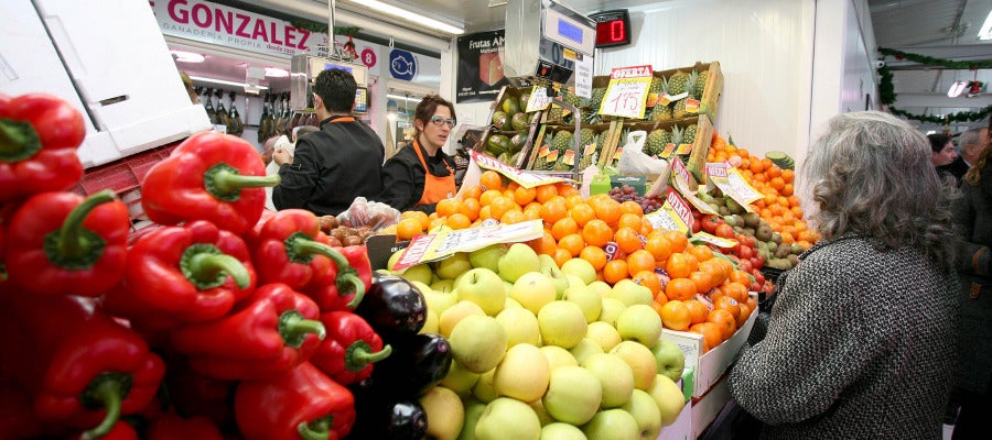 Mercado en los días de Navidad Mercado en los días de Navidad