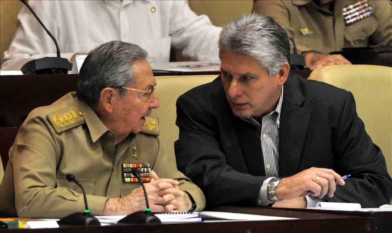 Miguel Díaz-Canel, propuesto como presidente de Cuba en sustitución de Raúl Castro Miguel Díaz-Canel, propuesto como presidente de Cuba en sustitución de Raúl Castro