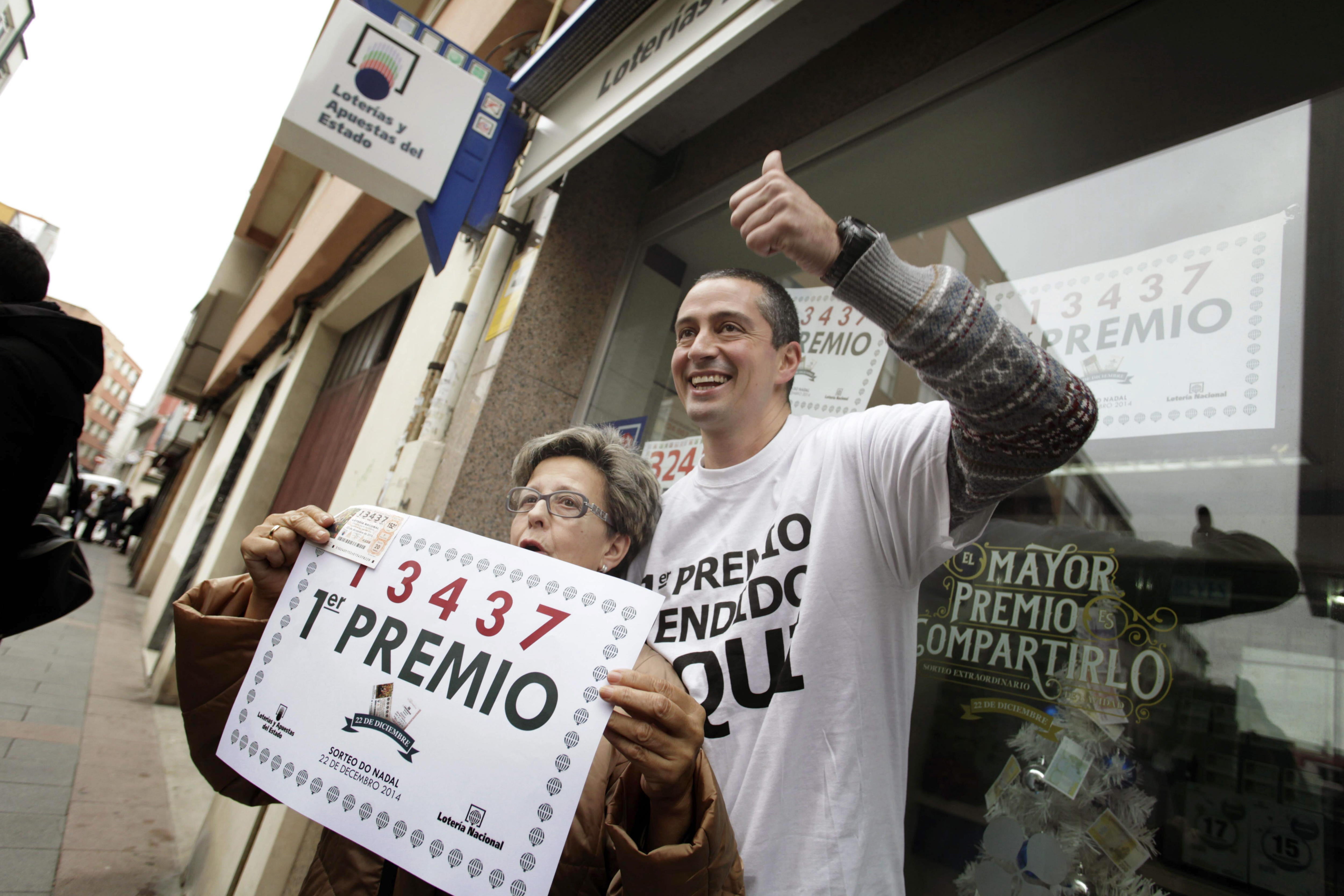 Los Fósforos: ¿Te ha tocado la Lotería de Navidad? Los Fósforos: ¿Te ha tocado la Lotería de Navidad?