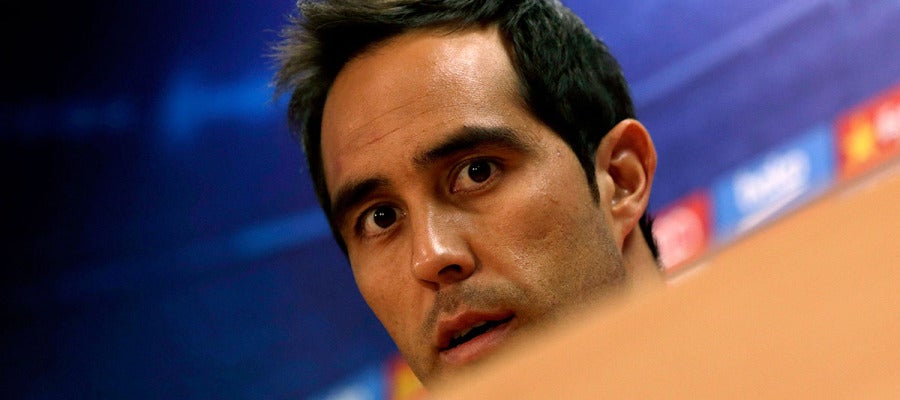 Claudio Bravo, en rueda de prensa Claudio Bravo, en rueda de prensa
