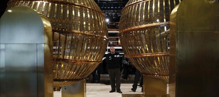 El Niño despedirá las navidades repartiendo 560 millones de euros El Niño despedirá las navidades repartiendo 560 millones de euros