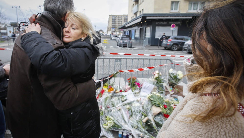 Los franceses, consternados por los ataques yihadistas