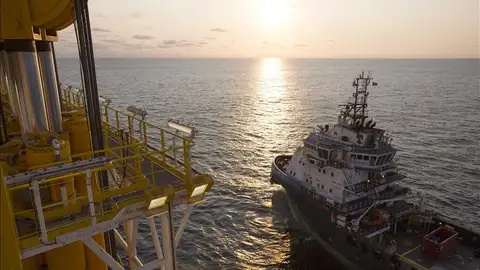 Buque de Repsol usado en aguas próximas a Canarias Buque de Repsol usado en aguas próximas a Canarias