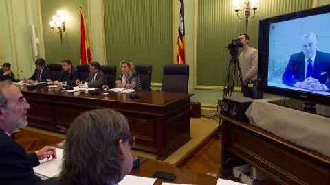 Videoconferenca con Luis B&aacute;rcenas
