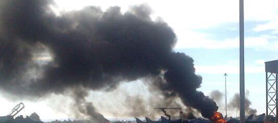 Al menos dos muertos al estrellarse un avión en Albacete Al menos dos muertos al estrellarse un avión en Albacete