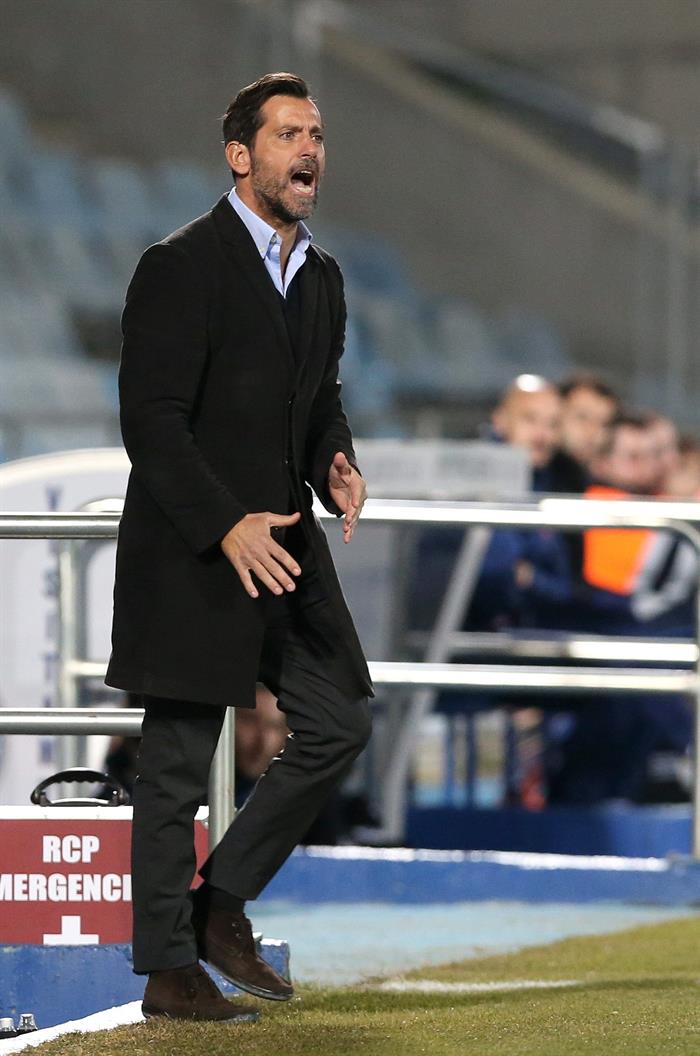 Quique Sánchez Flores: "Jugamos de otra forma, pero somos igual de competitivos" Quique Sánchez Flores: "Jugamos de otra forma, pero somos igual de competitivos"