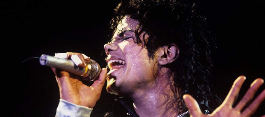 Michael Jackson durante un concierto Michael Jackson durante un concierto