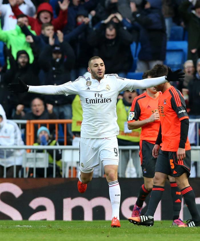 Benzema, imputado por no aportar carné de conducir al ser parado por Policía Benzema, imputado por no aportar carné de conducir al ser parado por Policía