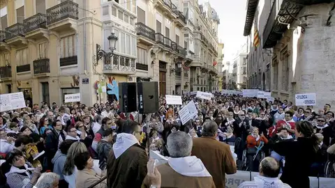 Manifestación en Valencia para reclamar que la Ley de Dependencia se aplique Manifestación en Valencia para reclamar que la Ley de Dependencia se aplique