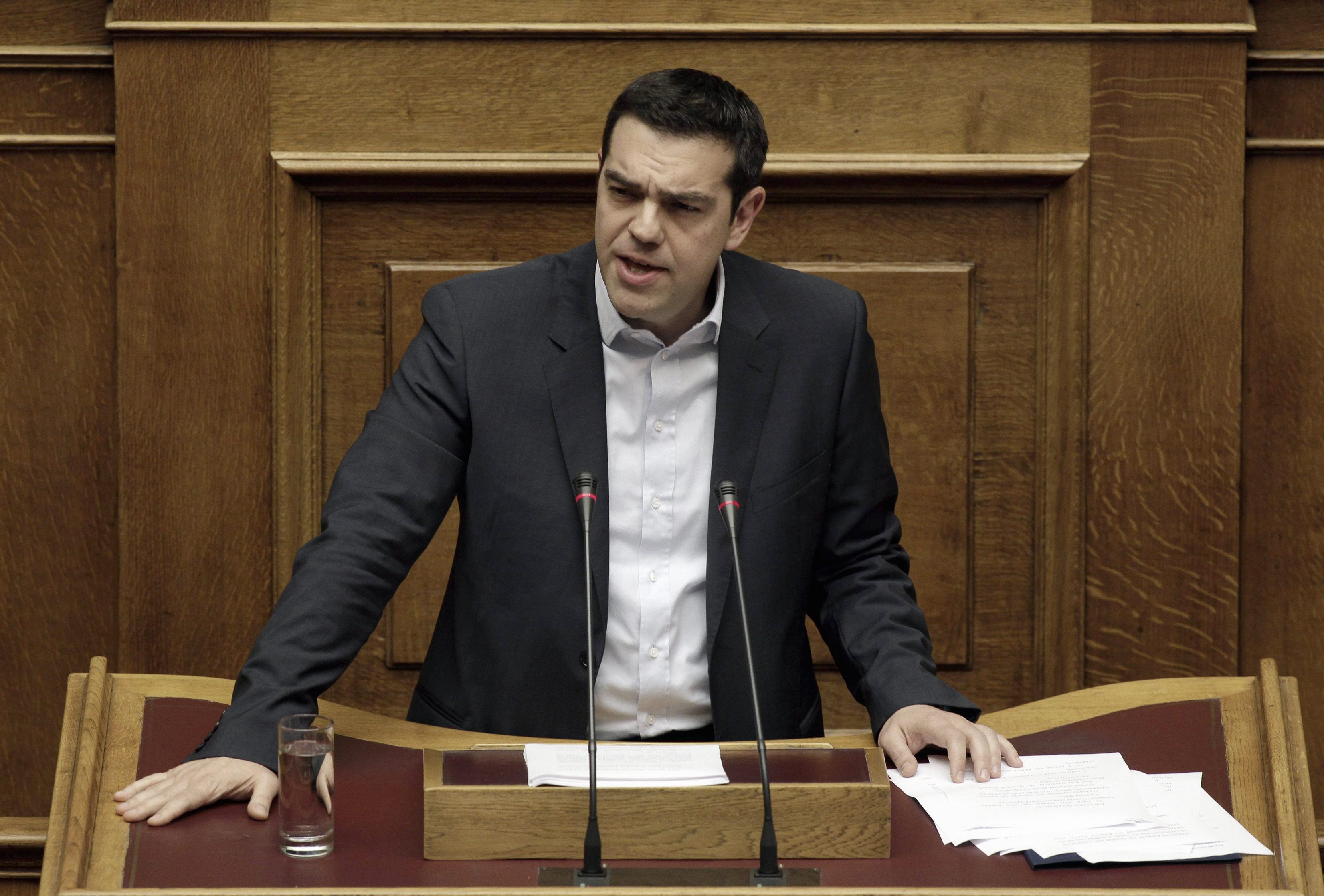 Grecia y los socios europeos negocian desde hace 15 horas un acuerdo Grecia y los socios europeos negocian desde hace 15 horas un acuerdo