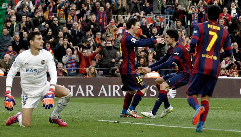 Messi celebra el 2-0 ante Mariño