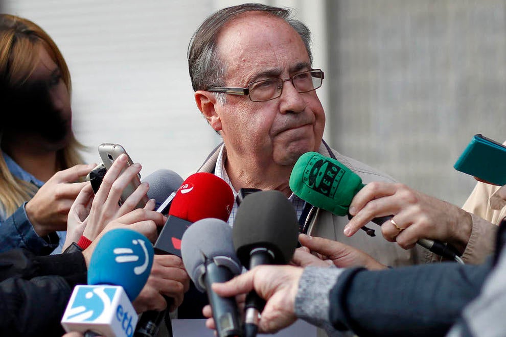 Pamplona en la Onda. Seguimos pendientes de la actualidad osasunista tras conocerse ayer la investigación que se está llevando a cabo por el posible amaño de partidos. Pamplona en la Onda. Seguimos pendientes de la actualidad osasunista tras conocerse ayer la investigación que se está llevando a cabo por el posible amaño de partidos.