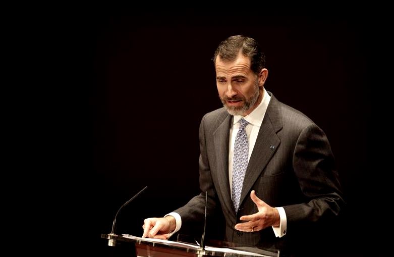 Felipe VI: "Respetar la ley es la exigencia ineludible para una convivencia democrática en paz y libertad" Felipe VI: "Respetar la ley es la exigencia ineludible para una convivencia democrática en paz y libertad"