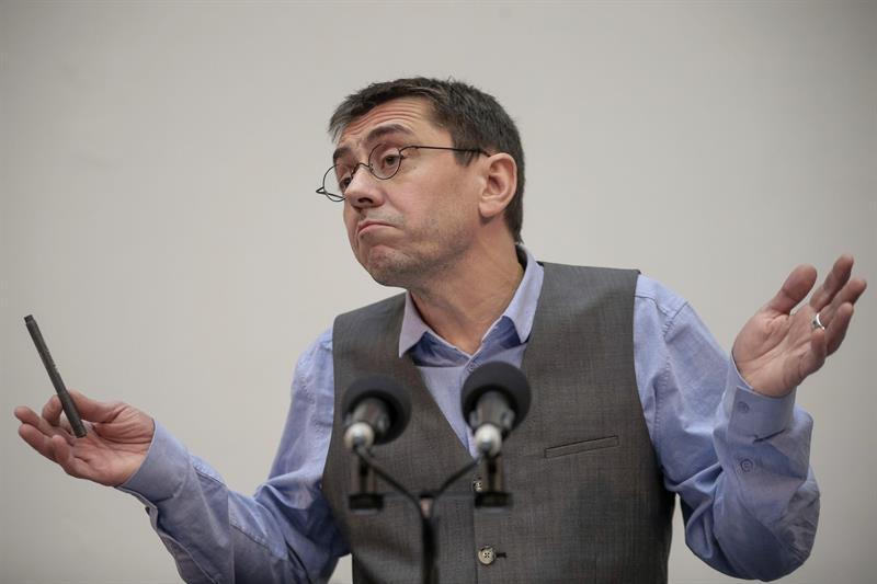 El padre de Juan Carlos Monedero cierra la lista de Vox al Congreso por Madrid El padre de Juan Carlos Monedero cierra la lista de Vox al Congreso por Madrid