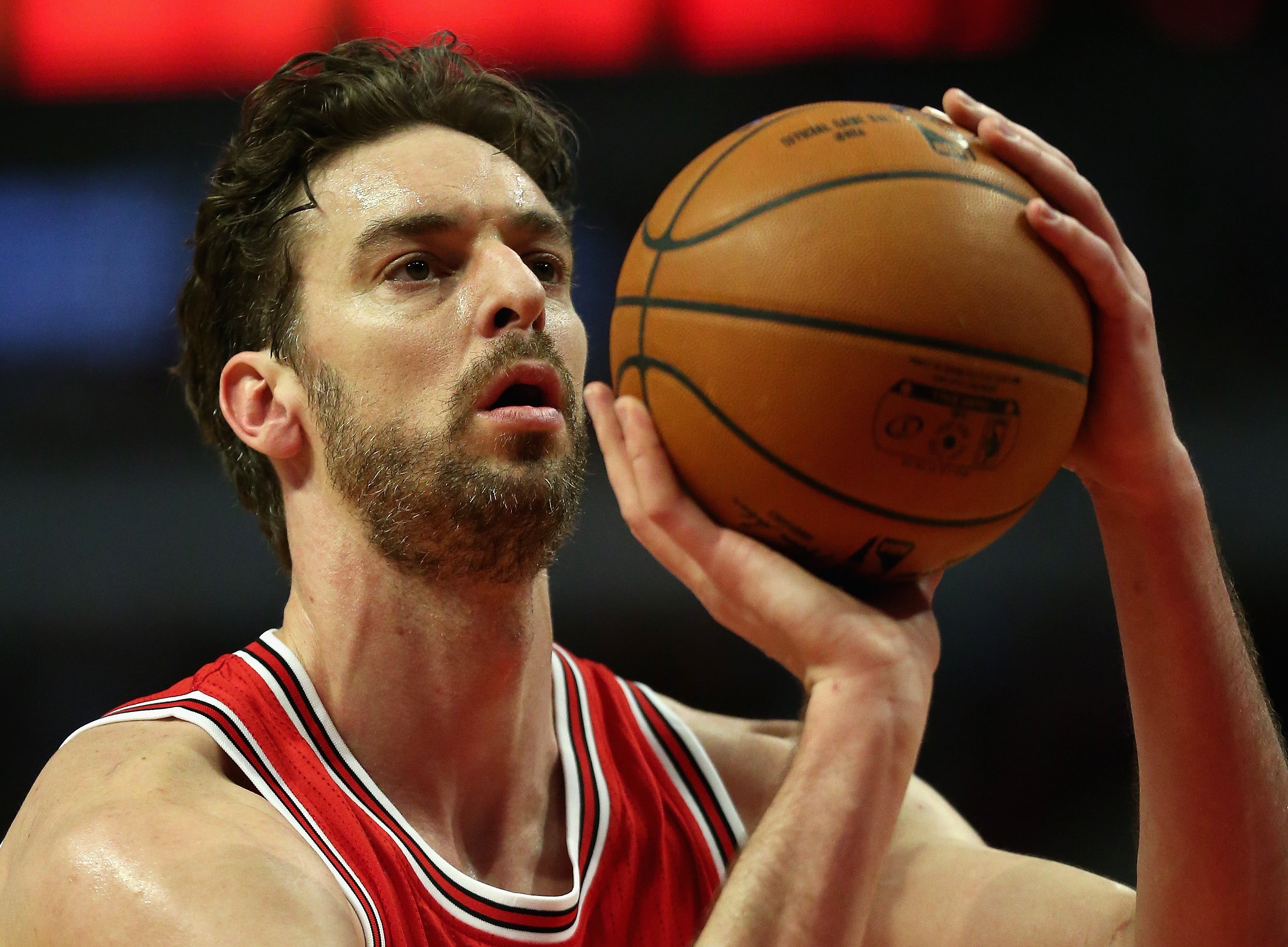 Pau Gasol defenderá a España y los Warriors ganan la NBA Pau Gasol defenderá a España y los Warriors ganan la NBA