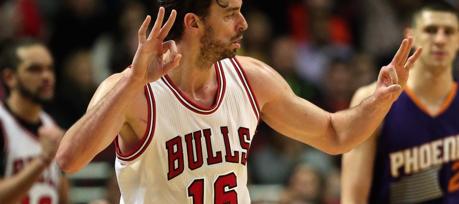 Pau Gasol firmó otro doble-doble ante los Suns Pau Gasol firmó otro doble-doble ante los Suns