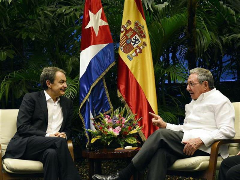 Tertulia Internacional: "Zapatero empieza a no ser un buen expresidente" Tertulia Internacional: "Zapatero empieza a no ser un buen expresidente"