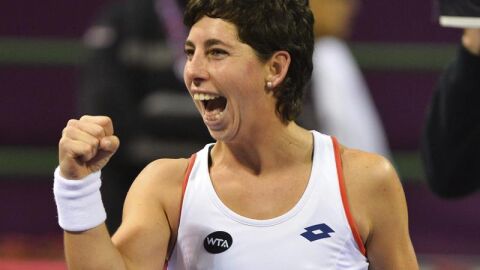 Carla Su&aacute;rez celebra su victoria en el torneo de Doha