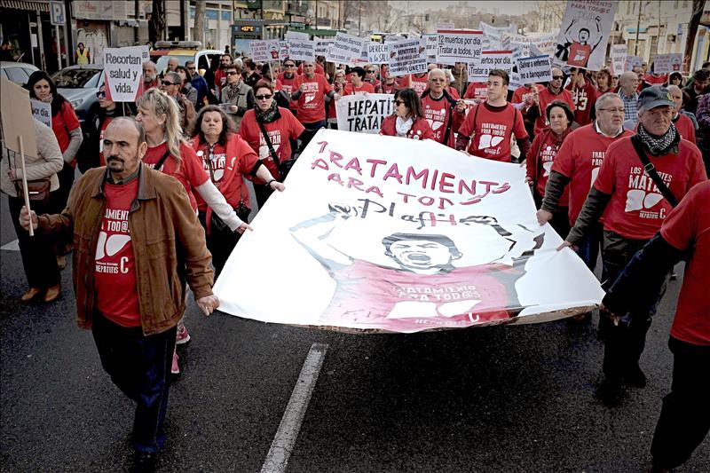 El Gobierno ofrece a las comunidades financiación para los fármacos contra la Hepatitis C El Gobierno ofrece a las comunidades financiación para los fármacos contra la Hepatitis C