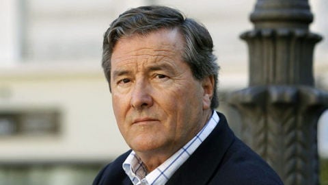 J.J. Ben&iacute;tez