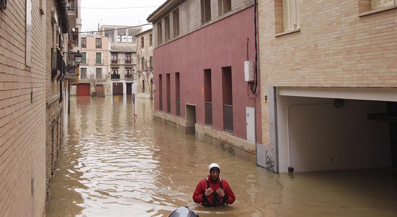 Los fósforos: ¿Cómo se pueden evitar las inundaciones por la crecida de los ríos? Los fósforos: ¿Cómo se pueden evitar las inundaciones por la crecida de los ríos?