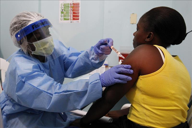 Ébola, el fin de una epidemia en el corazón de África Ébola, el fin de una epidemia en el corazón de África