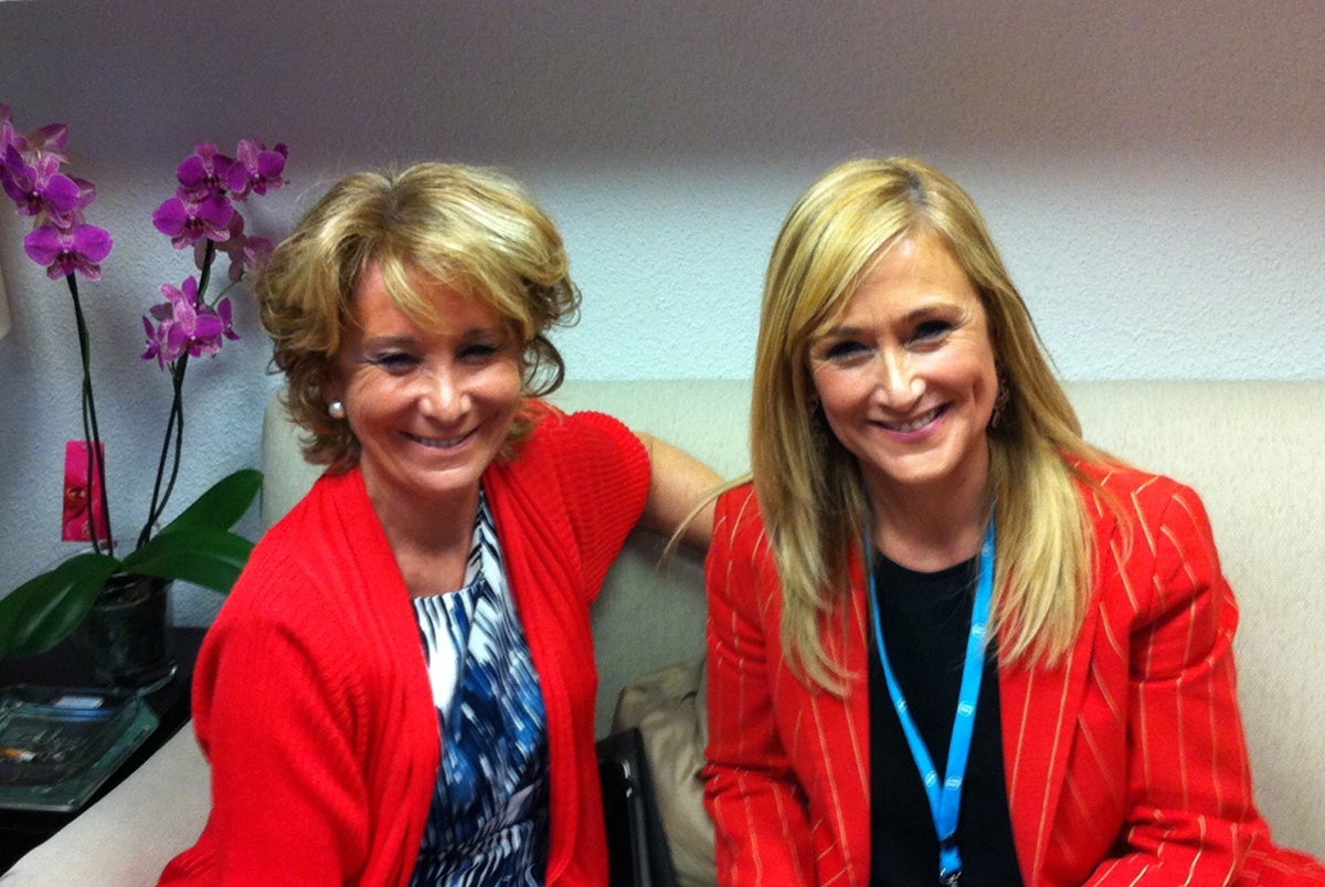 Tertulia: ¿Por qué Esperanza Aguirre no quiere renunciar a la presidencia del PP de Madrid? Tertulia: ¿Por qué Esperanza Aguirre no quiere renunciar a la presidencia del PP de Madrid?