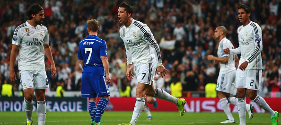 Cristiano Ronaldo saca la rabia al celebrar su primer gol ante el Schalke Cristiano Ronaldo saca la rabia al celebrar su primer gol ante el Schalke