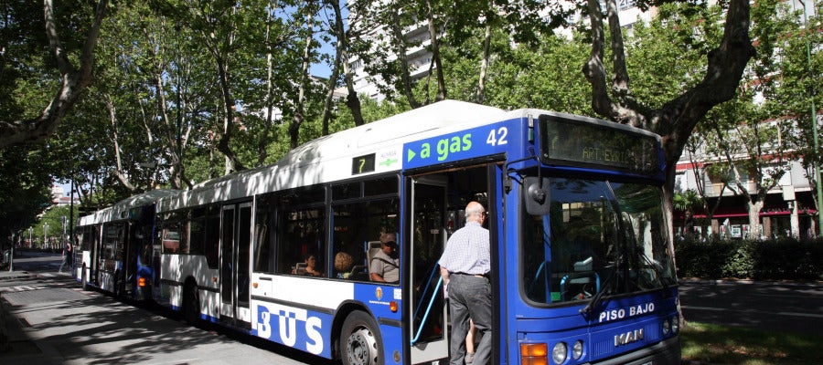 Autobús urbano en Valladolid Autobús urbano en Valladolid