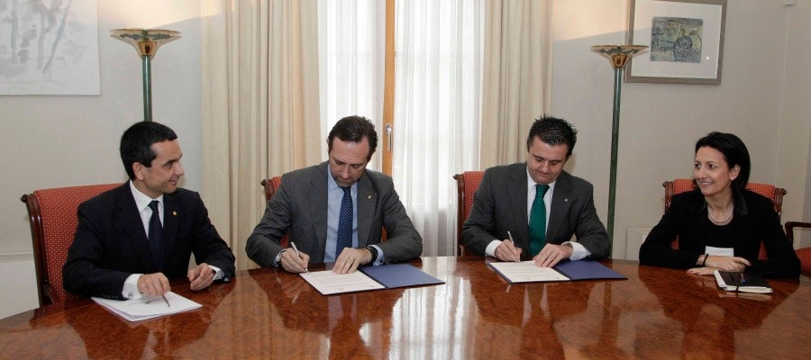 Firma convenio FEHM y Govern Firma convenio FEHM y Govern