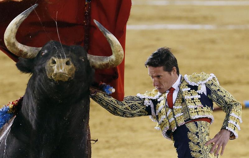 Rubén Amón indulta a Diego Urdiales: "Se ha despechado con una tauromaquia de pureza y excelencia" Rubén Amón indulta a Diego Urdiales: "Se ha despechado con una tauromaquia de pureza y excelencia"