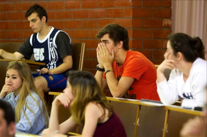 La OIT alerta de que el paro juvenil puede ser un "estigma" para el futuro de los jóvenes La OIT alerta de que el paro juvenil puede ser un "estigma" para el futuro de los jóvenes