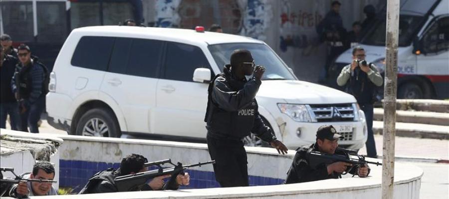 Dispositivo policial tras el atentado de Túnez Dispositivo policial tras el atentado de Túnez