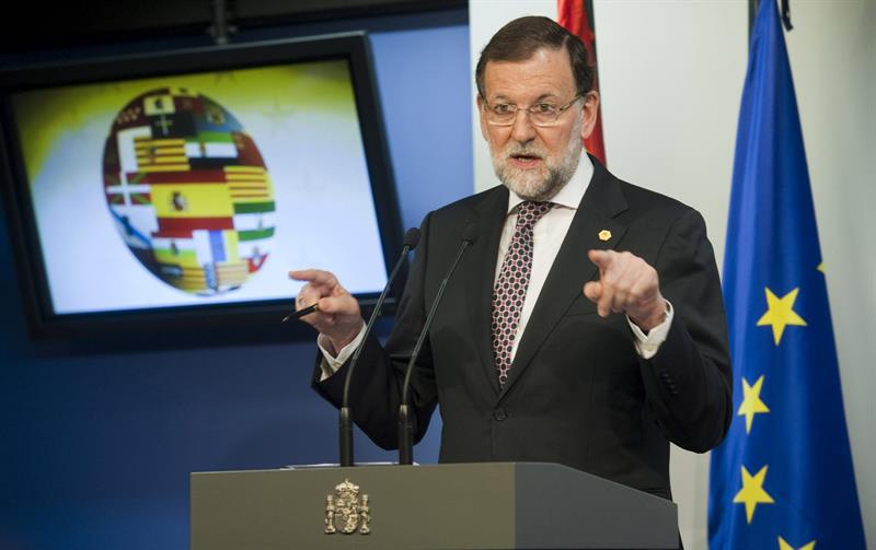 Rajoy mantiene la candidatura de De Guindos para presidir el Eurogrupo Rajoy mantiene la candidatura de De Guindos para presidir el Eurogrupo
