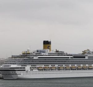 El crucero 'Costa Fascinosa' a su llegada al puerto de Palma El crucero 'Costa Fascinosa' a su llegada al puerto de Palma