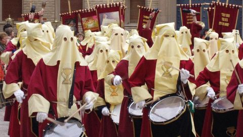 Procesi&oacute;n de Semana Santa