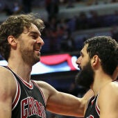 Pau Gasol y Nikola Mirotic