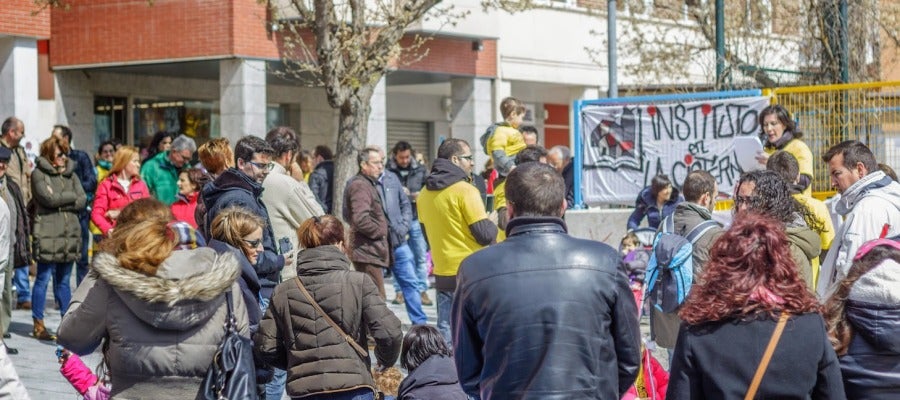 Cacerolada en La Cistérniga Cacerolada en La Cistérniga