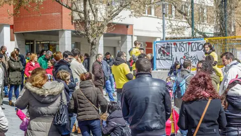 Cacerolada en La Cistérniga Cacerolada en La Cistérniga