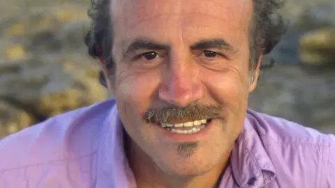 Pedro Reyes Pedro Reyes