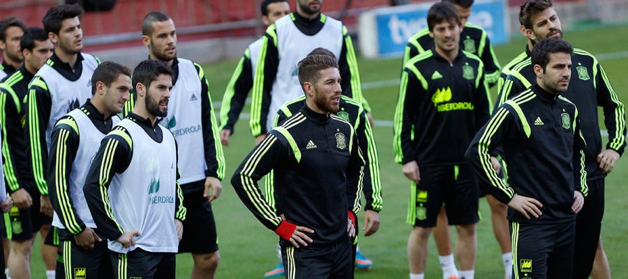 Los jugadores de la selección española sobre el césped del Pizjuán Los jugadores de la selección española sobre el césped del Pizjuán