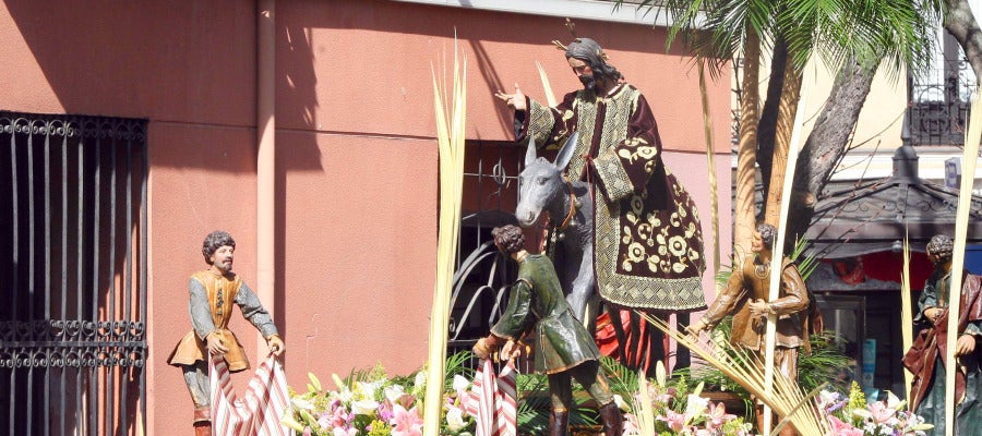 Tradicional procesión de Las Palmas, conocida como 'La Borriquilla' Tradicional procesión de Las Palmas, conocida como 'La Borriquilla'