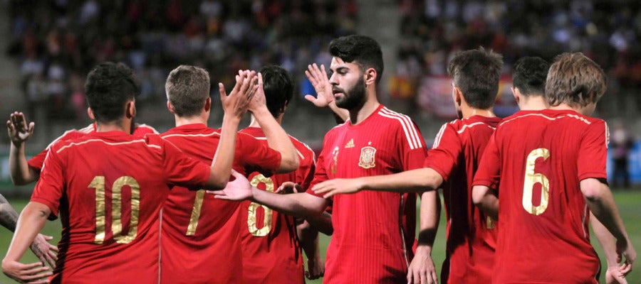 Los jugadores de la sub-21 celebran un gol ante Bielorrusia Los jugadores de la sub-21 celebran un gol ante Bielorrusia