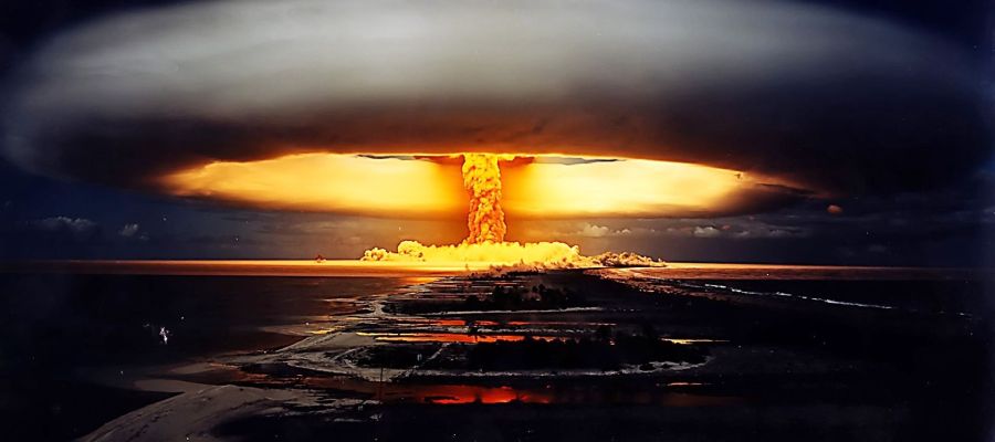 Explosión de una bomba nuclear Explosión de una bomba nuclear