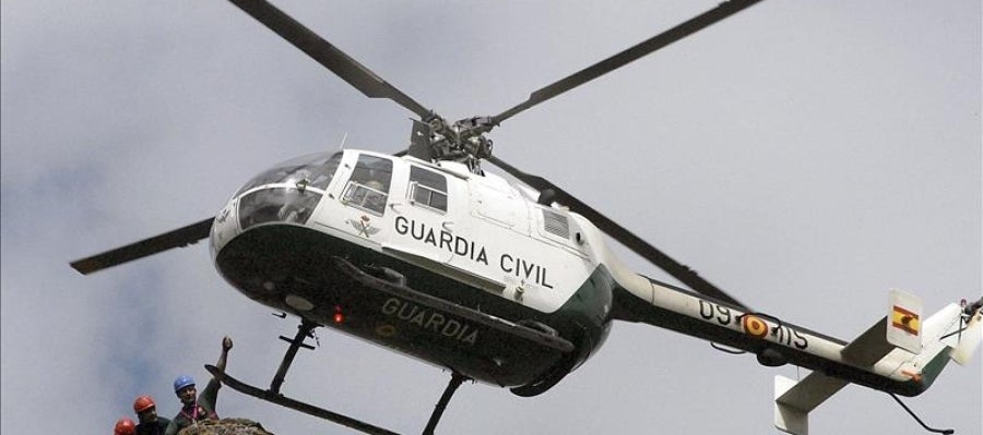 Un helicóptero de la Guardia Civil Un helicóptero de la Guardia Civil